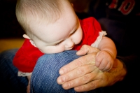 addie-grammy-hand